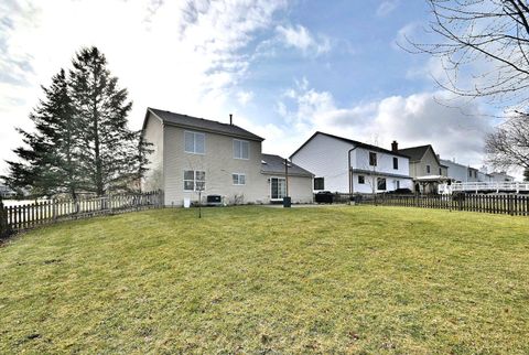 Tiny photo for 284 Bingham Circle, Mundelein, IL 60060 (MLS # 12553630)