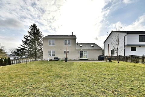 Tiny photo for 284 Bingham Circle, Mundelein, IL 60060 (MLS # 12553630)