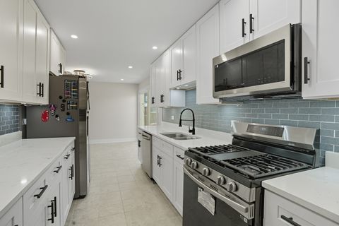 Tiny photo for 16410 University Avenue, South Holland, IL 60473 (MLS # 12473095)