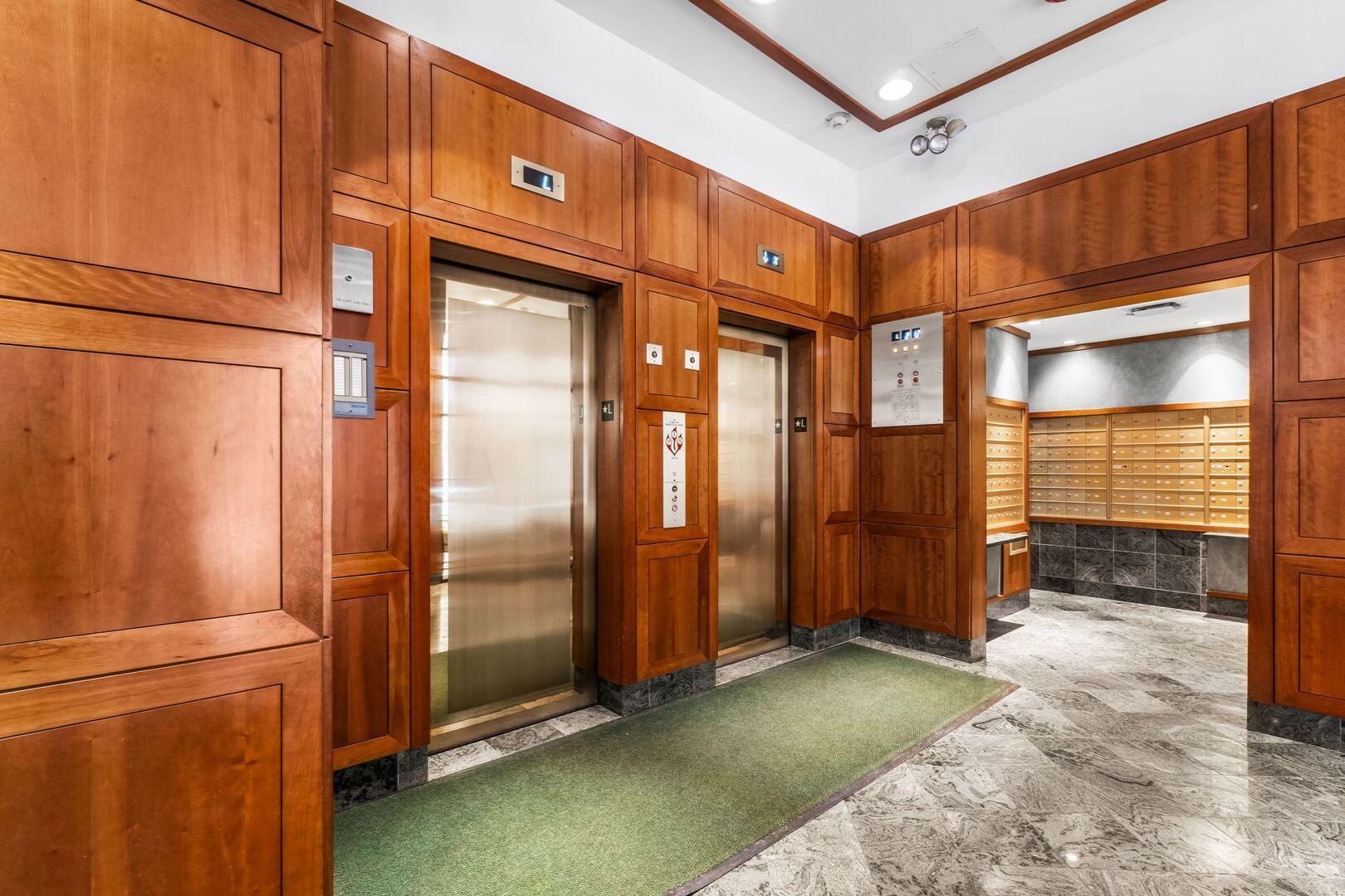 100 E Walton Street 37B