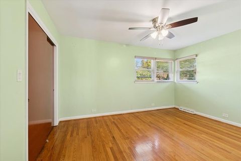 Tiny photo for 3836 W Estes Avenue, Lincolnwood, IL 60712 (MLS # 12506729)