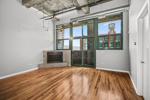 Tiny photo for 2001 S Calumet Avenue #408, Chicago, IL 60616 (MLS # 12680586)
