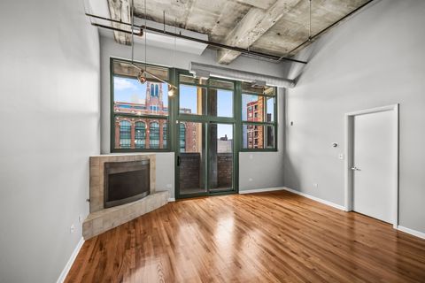 Tiny photo for 2001 S Calumet Avenue #408, Chicago, IL 60616 (MLS # 12680586)