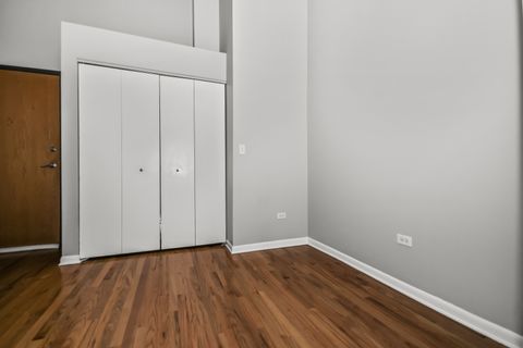 Tiny photo for 2001 S Calumet Avenue #408, Chicago, IL 60616 (MLS # 12680586)
