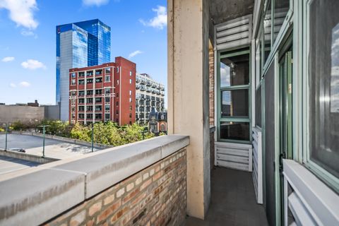 Tiny photo for 2001 S Calumet Avenue #408, Chicago, IL 60616 (MLS # 12680586)