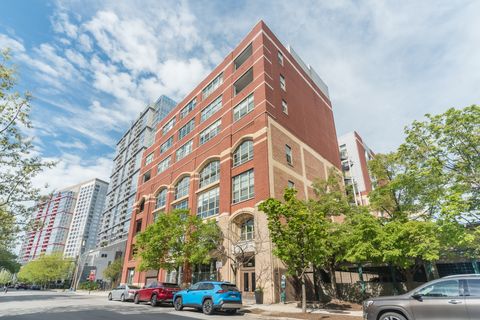 Tiny photo for 2001 S Calumet Avenue #408, Chicago, IL 60616 (MLS # 12680586)
