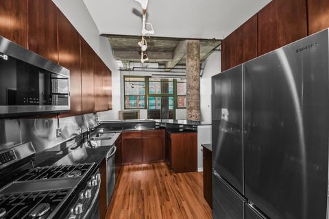Tiny photo for 2001 S Calumet Avenue #408, Chicago, IL 60616 (MLS # 12680586)