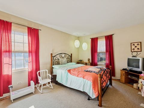 Tiny photo for 4141 Longmeadow Road, Downers Grove, IL 60515 (MLS # 12569923)