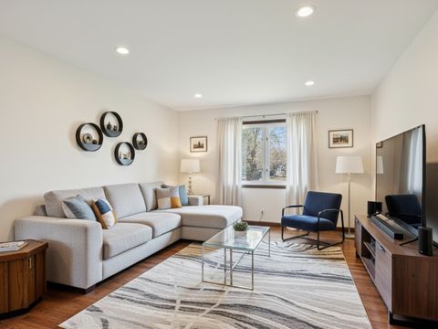 Tiny photo for 4141 Longmeadow Road, Downers Grove, IL 60515 (MLS # 12569923)