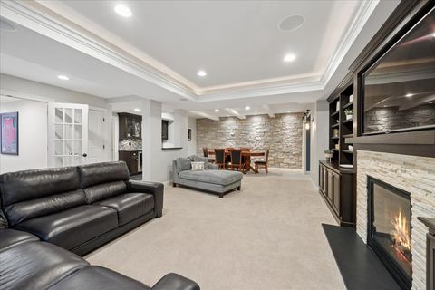 Tiny photo for 4620 Stonewall Avenue, Downers Grove, IL 60515 (MLS # 12581989)