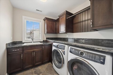 Tiny photo for 4620 Stonewall Avenue, Downers Grove, IL 60515 (MLS # 12581989)