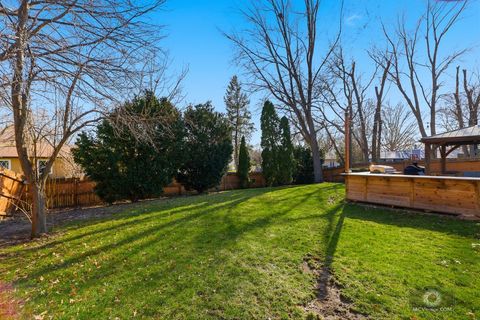 Tiny photo for 113 Lexington Drive, Bolingbrook, IL 60440 (MLS # 12602285)