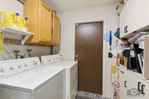 Tiny photo for 113 Lexington Drive, Bolingbrook, IL 60440 (MLS # 12602285)