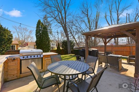 Tiny photo for 113 Lexington Drive, Bolingbrook, IL 60440 (MLS # 12602285)