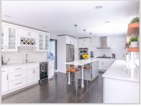 Tiny photo for 365 61st Street, Willowbrook, IL 60527 (MLS # 12514176)