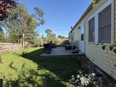 Tiny photo for 1827 Burry Circle Drive, Crest Hill, IL 60403 (MLS # 12778385)