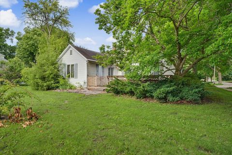 Tiny photo for 303 E Wilson Street, Monticello, IL 61856 (MLS # 12688330)