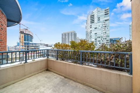 Tiny photo for 600 N Kingsbury Street #506, Chicago, IL 60654 (MLS # 12565630)