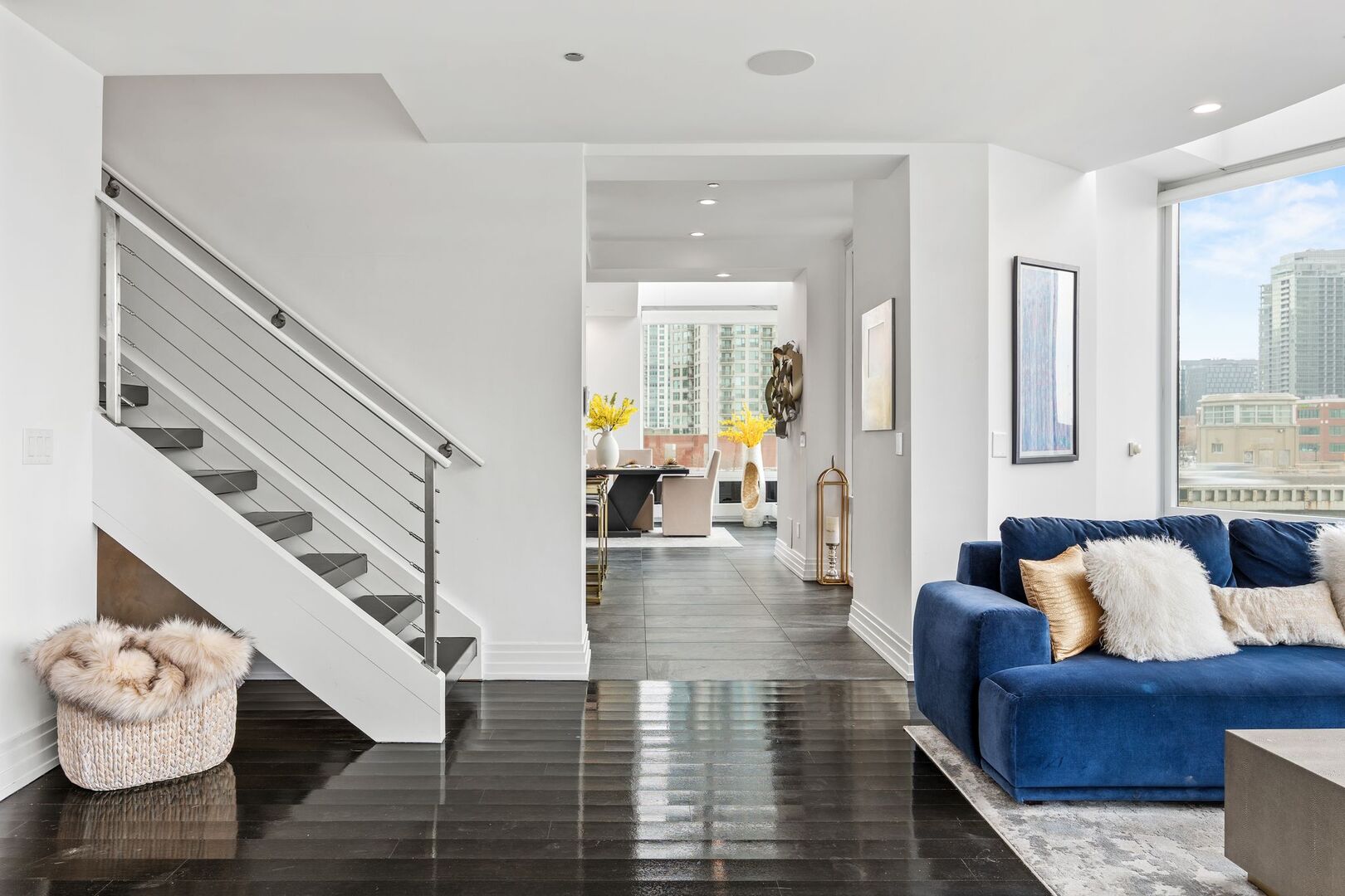 600 N Kingsbury Street 506