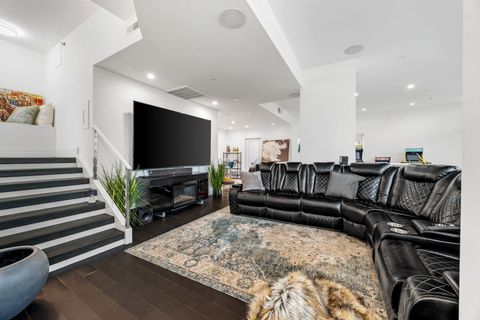 Tiny photo for 600 N Kingsbury Street #506, Chicago, IL 60654 (MLS # 12565630)