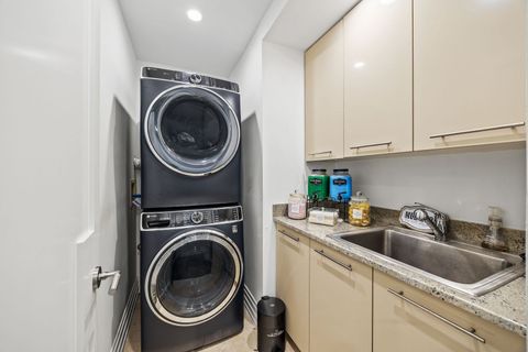 Tiny photo for 600 N Kingsbury Street #506, Chicago, IL 60654 (MLS # 12565630)