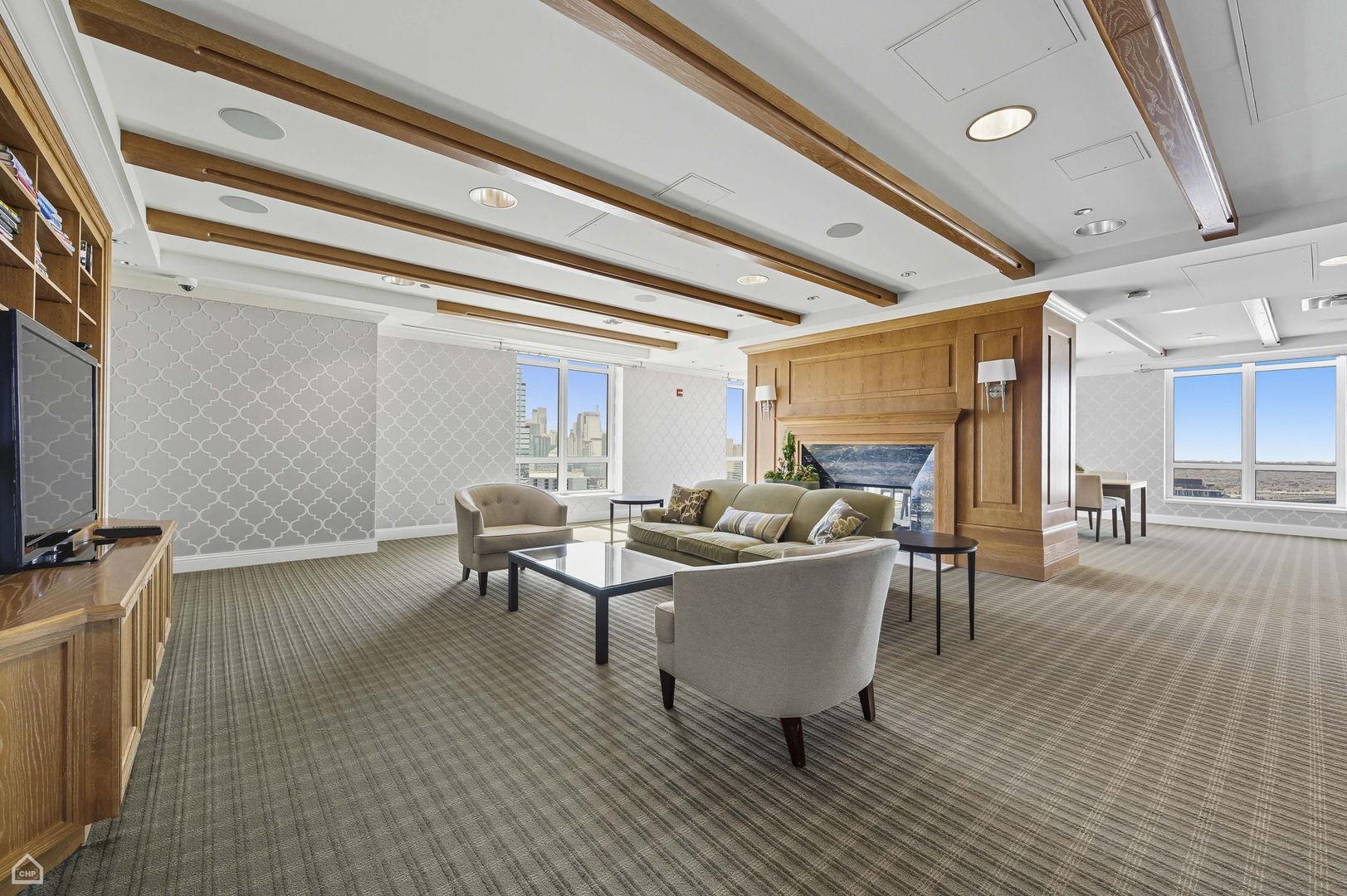 Chicago, Illinois 60611, United States, 3 Bedrooms Bedrooms, ,4 BathroomsBathrooms,Residential,Active,217738