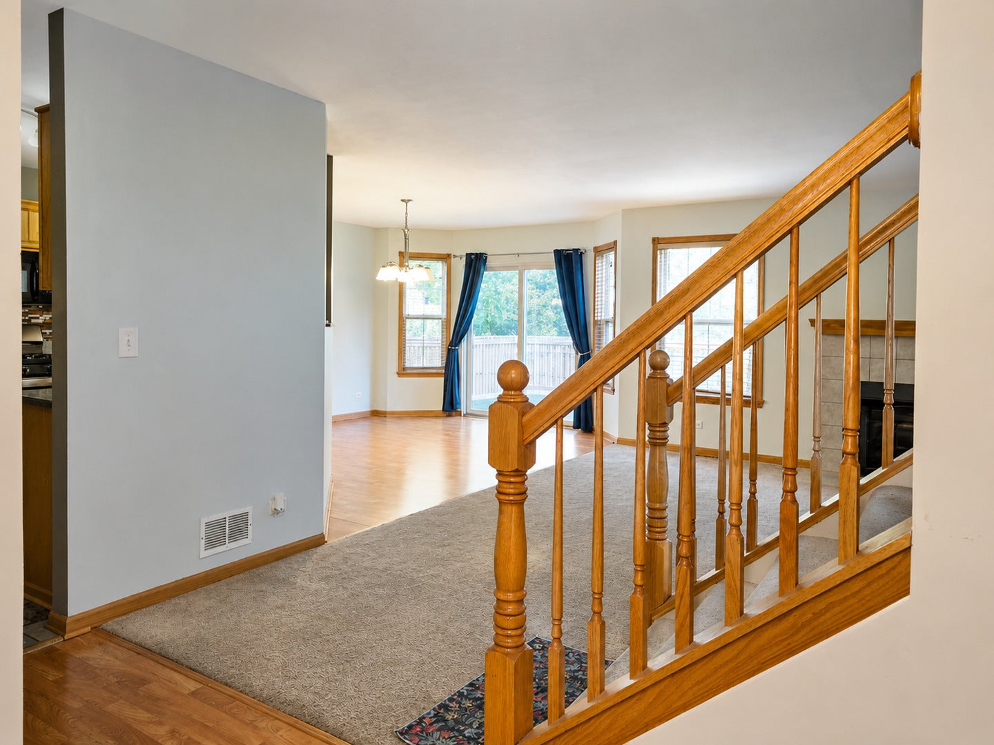 2297 N Arapahoe Trail