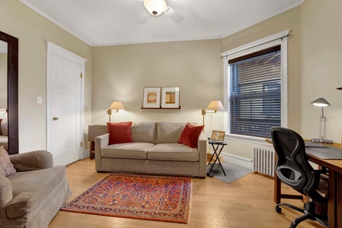Tiny photo for 1318 W Granville Avenue #3W, Chicago, IL 60660 (MLS # 12741621)