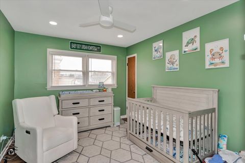 Tiny photo for 5465 N Nottingham Avenue, Chicago, IL 60656 (MLS # 12605075)