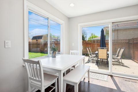 Tiny photo for 851 S Hillcrest Avenue, Elmhurst, IL 60126 (MLS # 12035590)