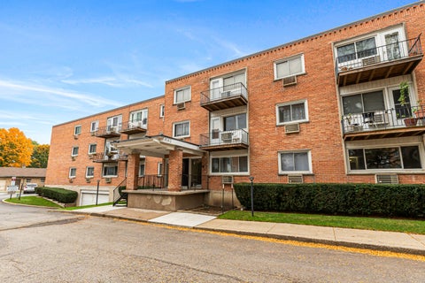 Photo of 8541 Lotus Avenue #714, Skokie, IL 60077 (MLS # 12791728)