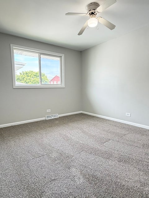 Tiny photo for 1302 Prince Drive, South Holland, IL 60473 (MLS # 12745160)