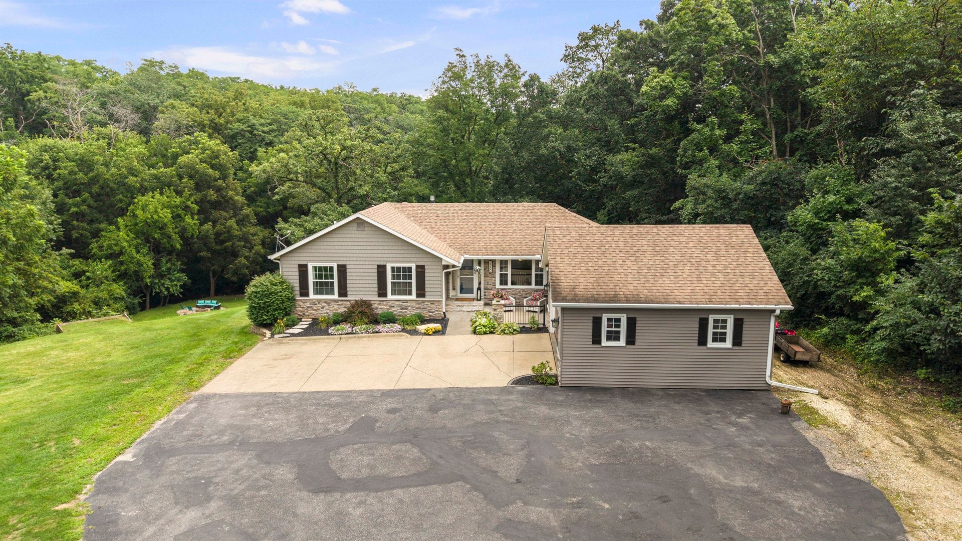 2260 Tara Lane
