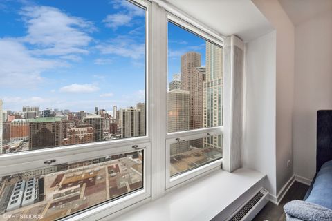 Tiny photo for 57 E Delaware Place #2805, Chicago, IL 60611 (MLS # 12549613)