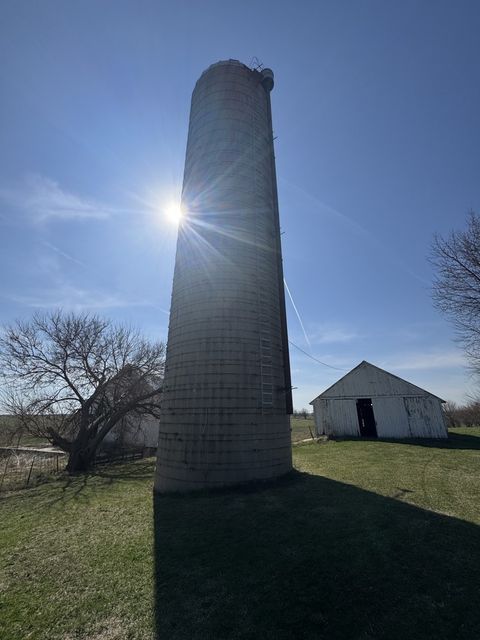 Tiny photo for 19381 Luther Road, Sterling, IL 61081 (MLS # 12604555)