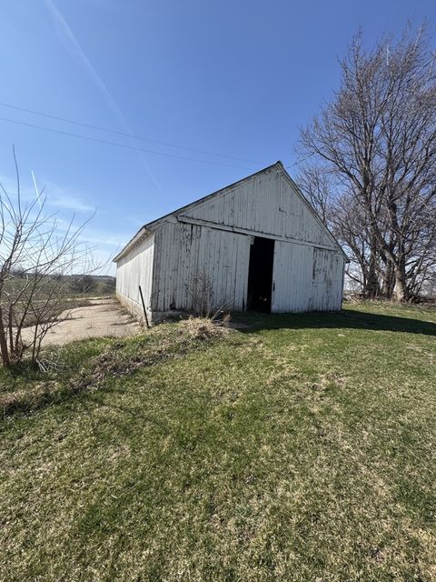 Tiny photo for 19381 Luther Road, Sterling, IL 61081 (MLS # 12604555)
