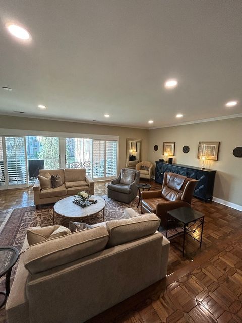 Tiny photo for 4 Oak Brook Club Drive #G205, Oak Brook, IL 60523 (MLS # 12597104)