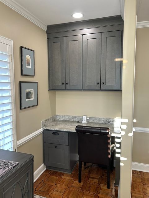 Tiny photo for 4 Oak Brook Club Drive #G205, Oak Brook, IL 60523 (MLS # 12597104)