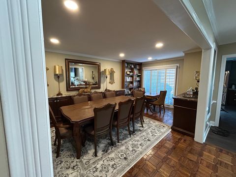 Tiny photo for 4 Oak Brook Club Drive #G205, Oak Brook, IL 60523 (MLS # 12597104)