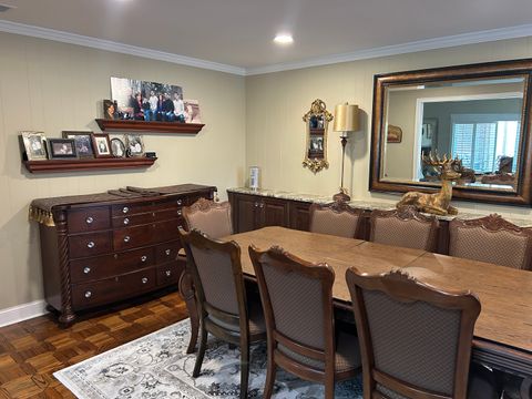 Tiny photo for 4 Oak Brook Club Drive #G205, Oak Brook, IL 60523 (MLS # 12597104)