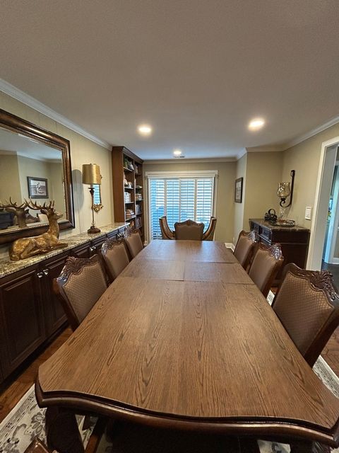 Tiny photo for 4 Oak Brook Club Drive #G205, Oak Brook, IL 60523 (MLS # 12597104)