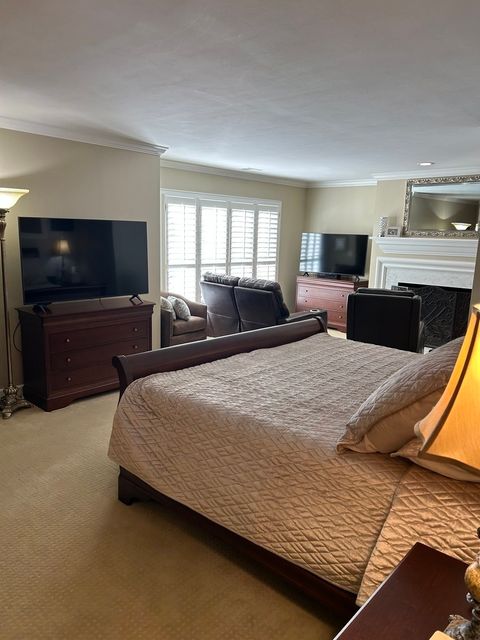 Tiny photo for 4 Oak Brook Club Drive #G205, Oak Brook, IL 60523 (MLS # 12597104)