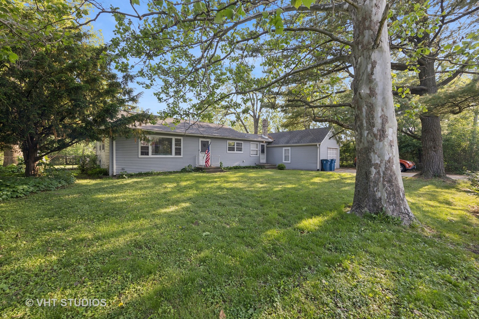 901 E Krage Drive