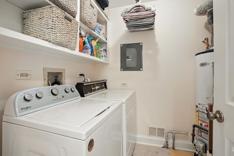 Tiny photo for 2148 LANCASTER Circle #202B, Naperville, IL 60565 (MLS # 12440223)