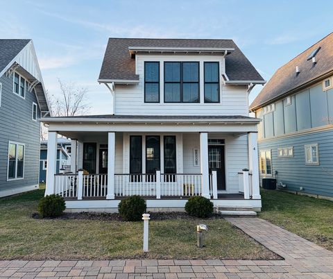 Photo of 4 Pelican Landing, Ottawa, IL 61350 (MLS # 12583325)