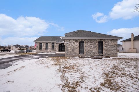 Tiny photo for 22531 Crescent Way, Richton Park, IL 60471 (MLS # 12549342)