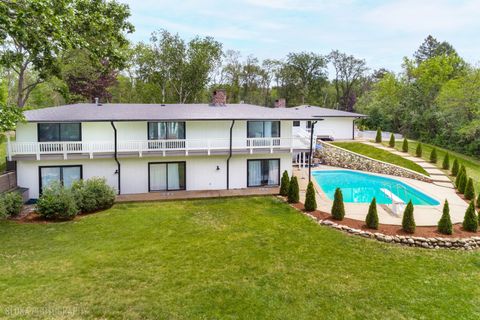 Tiny photo for 312 Ridge Road, Barrington Hills, IL 60010 (MLS # 12667081)