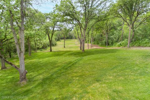 Tiny photo for 312 Ridge Road, Barrington Hills, IL 60010 (MLS # 12667081)