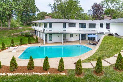 Tiny photo for 312 Ridge Road, Barrington Hills, IL 60010 (MLS # 12667081)