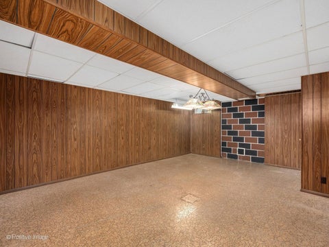 Tiny photo for 10s240 Hampshire Lane W, Willowbrook, IL 60527 (MLS # 12655351)